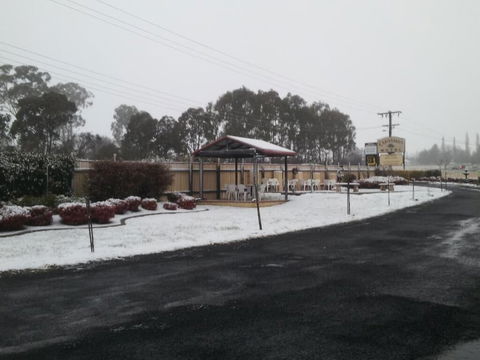 The Clansman Motel - Tourism Cairns 0