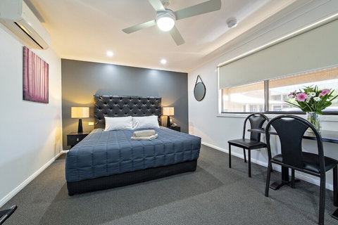 Matilda Motor Inn - Tourism Cairns 5