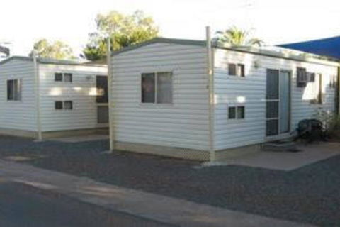West Wyalong Caravan Park - Tourism Cairns 3