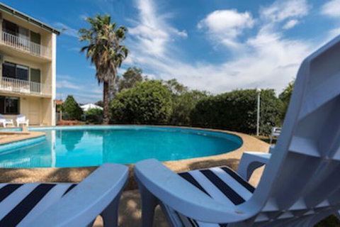 Harriet House Tumut - Tourism Cairns 0