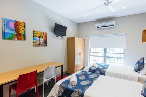 Sydney Student Living - Hostel - Tourism Cairns 1
