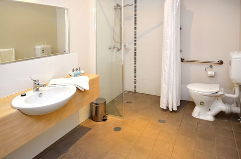 Mackellar Motel - Tourism Cairns 5