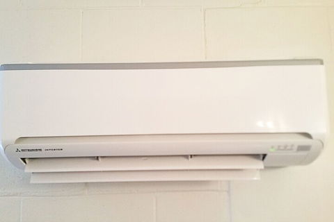 A & A Lodge Motel Emerald - Tourism Cairns 3