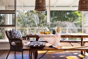 Green Gully House - Tourism Cairns 1