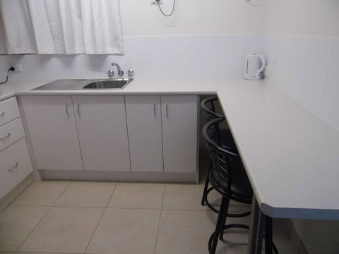 Nanango Fitzroy Motel - Tourism Cairns 3