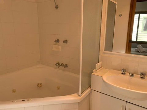 BIG4 Swan Hill - Tourism Cairns 3