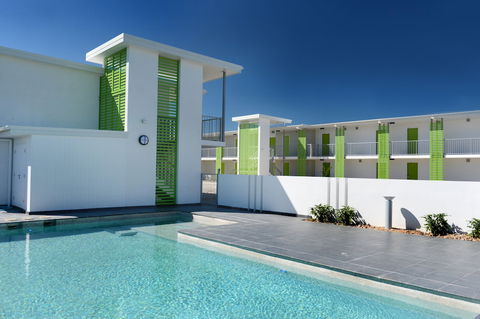 Mackay Oceanside Central Hotel - Tourism Cairns 2