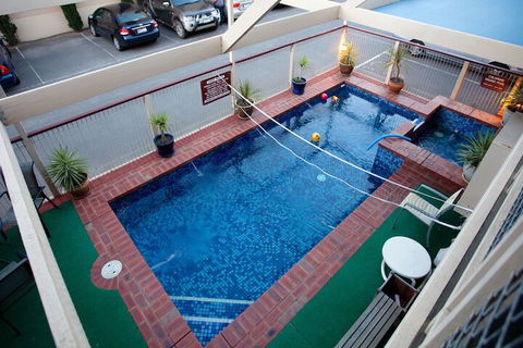 MAS Country Riverboat Lodge Motor Inn - Tourism Cairns 5