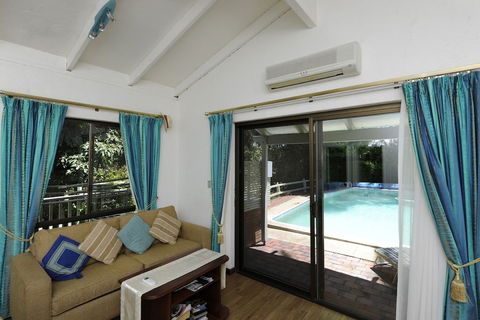 Falls Retreat B & B - Tourism Cairns 1