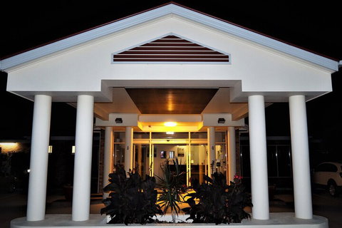 Pittsworth Motor Inn - Tourism Cairns 6