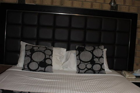 Pavlos Motel - Tourism Cairns 5