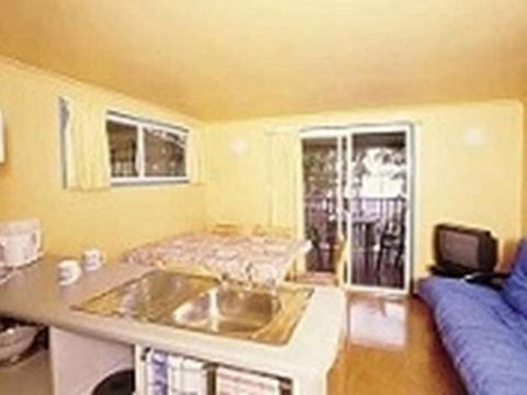 Lake Tinaroo Terraces - Tourism Cairns 0