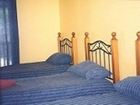 Lake Tinaroo Terraces - Tourism Cairns 1