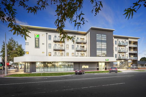 Quest Werribee - Tourism Cairns 1