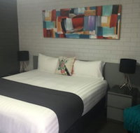 Blue Violet Motor Inn - Tourism Cairns