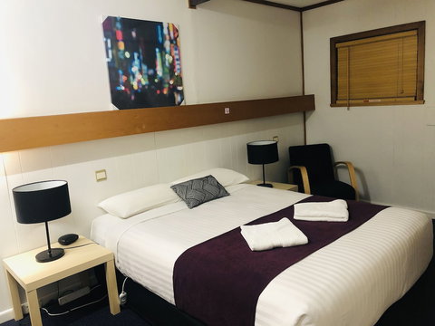 Horsham Motel - Tourism Cairns 1