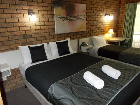 Park House Motor Inn - Tourism Cairns 5