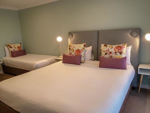 Nagambie Waterfront Motel - Tourism Cairns 1