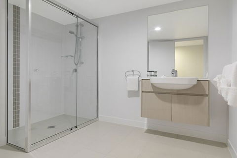 Oaks Mackay Carlyle Suites - Tourism Cairns 1