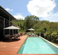 Phoenix Eumundi Bed  Breakfast - Tourism Cairns