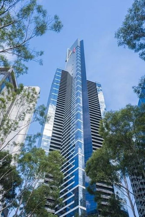 Southbank Apartments - Eureka Tower - Tourism Cairns 1