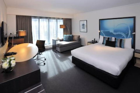 Novotel Melbourne On Collins - Tourism Cairns 0