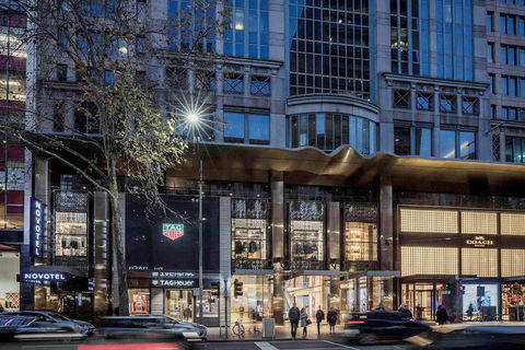 Novotel Melbourne On Collins - Tourism Cairns 4