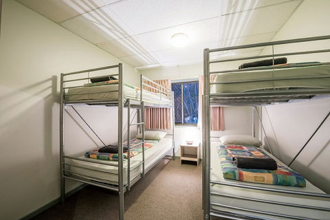 Falls Creek Country Club - Tourism Cairns 5