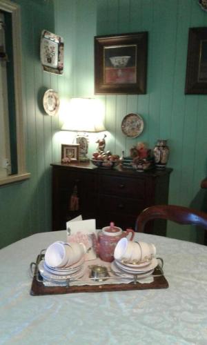 Marys Place B & B - Tourism Cairns 6