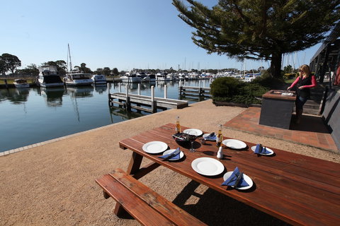 Mariners Cove At Paynesville Motel & Apartments - Tourism Cairns 3