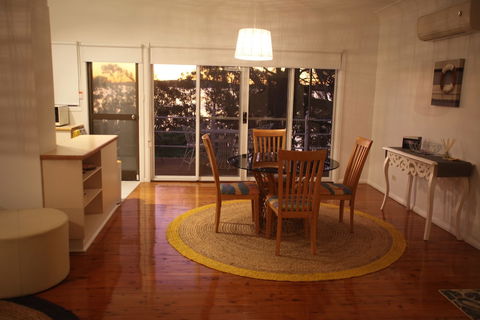 Amore At The Beach - Tourism Cairns 4