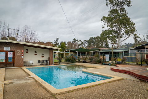Breeze Holiday Parks - Eildon - Tourism Cairns 1