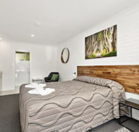Beachmere Palms Motel - Tourism Cairns