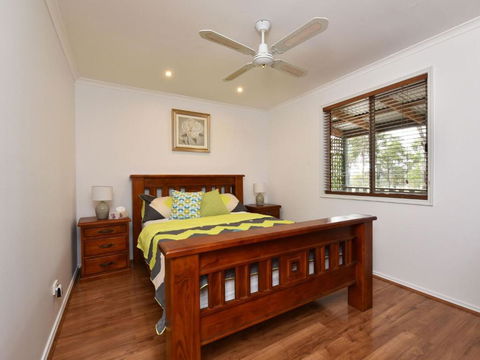 Kangaroo Cottage Cute Accom In Bushland Setting - Tourism Cairns 3