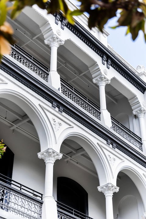 Hotel Challis Potts Point - Tourism Cairns 0