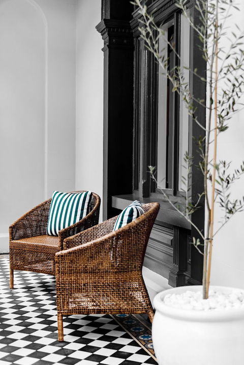 Hotel Challis Potts Point - Tourism Cairns 2