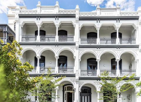 Hotel Challis Potts Point - Tourism Cairns 5