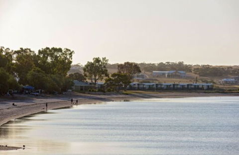 Discovery Parks - Streaky Bay Foreshore - Tourism Cairns 2
