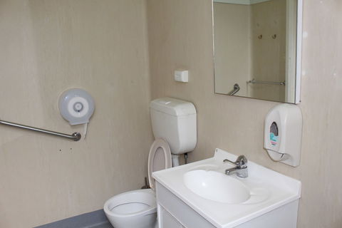 SJ Hostel - Tourism Cairns 6