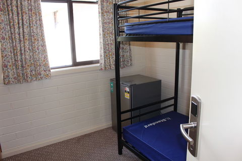 SJ Hostel - Tourism Cairns 4