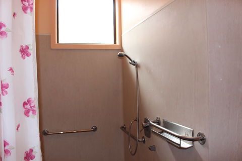 SJ Hostel - Tourism Cairns 1