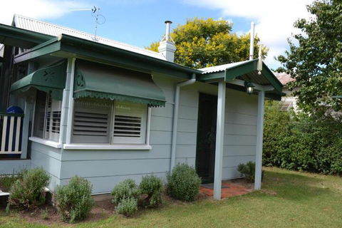 Pitstop Lodge Guesthouse B & B - Tourism Cairns 4