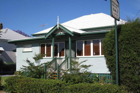 Pitstop Lodge Guesthouse B & B - Tourism Cairns 2
