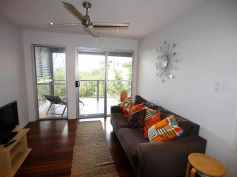 Sandbar - Tourism Cairns 0