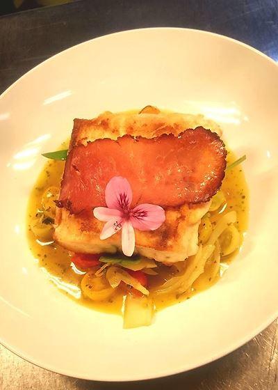 NINE 50 Restaurant & Bar - Tourism Cairns 2