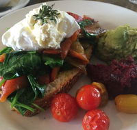 Parkdale Beach Cafe  Kiosk - Tourism Cairns