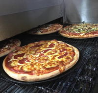 Ajays Pizzeria - Tourism Cairns