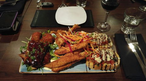 Stone Bar Grill Function Centre - Tourism Cairns 0