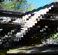 Earthly Pleasures Cafe