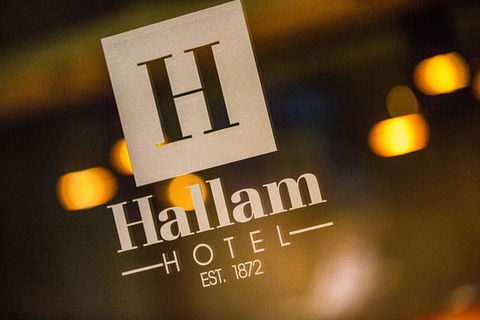 The Hallam Hotel - Tourism Cairns 0